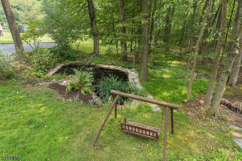 56 Mountainside Road Mendham, NJ 07945 - Photo 42 of 47