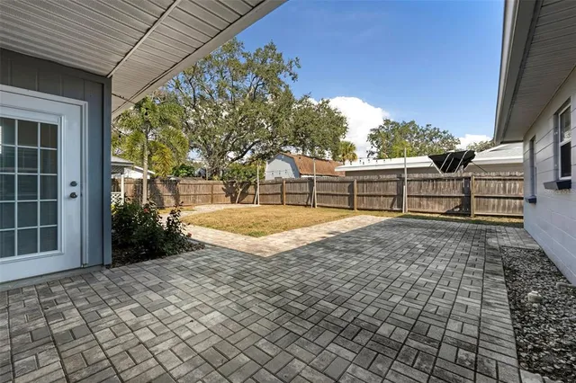 $2,900 | 4619 West Bay Villa Avenue, Tampa, FL 33611