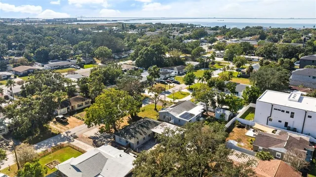 $2,900 | 4619 West Bay Villa Avenue, Tampa, FL 33611