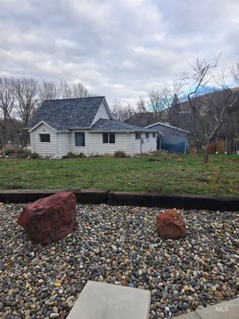 $185,000 | 465 South 15th Street, Pomeroy, WA 99347