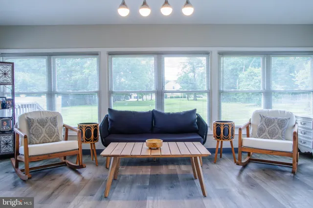 $399,000 | 419 Radix Road, Williamstown, NJ 08094