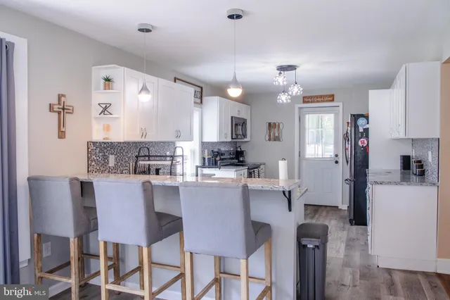 $399,000 | 419 Radix Road, Williamstown, NJ 08094