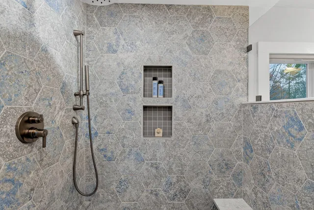 $435,000 | 445 Portland Road, Buxton, ME 04093