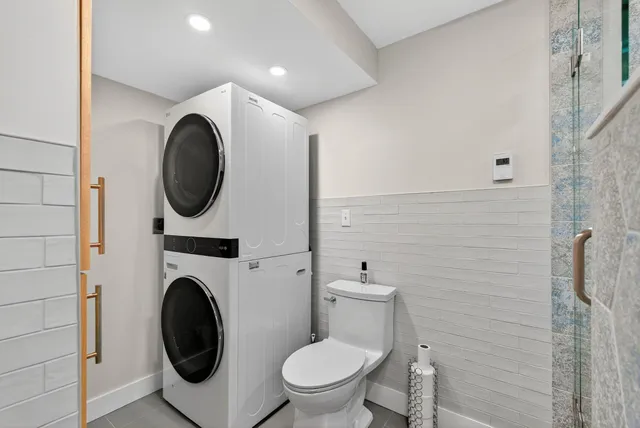 $435,000 | 445 Portland Road, Buxton, ME 04093