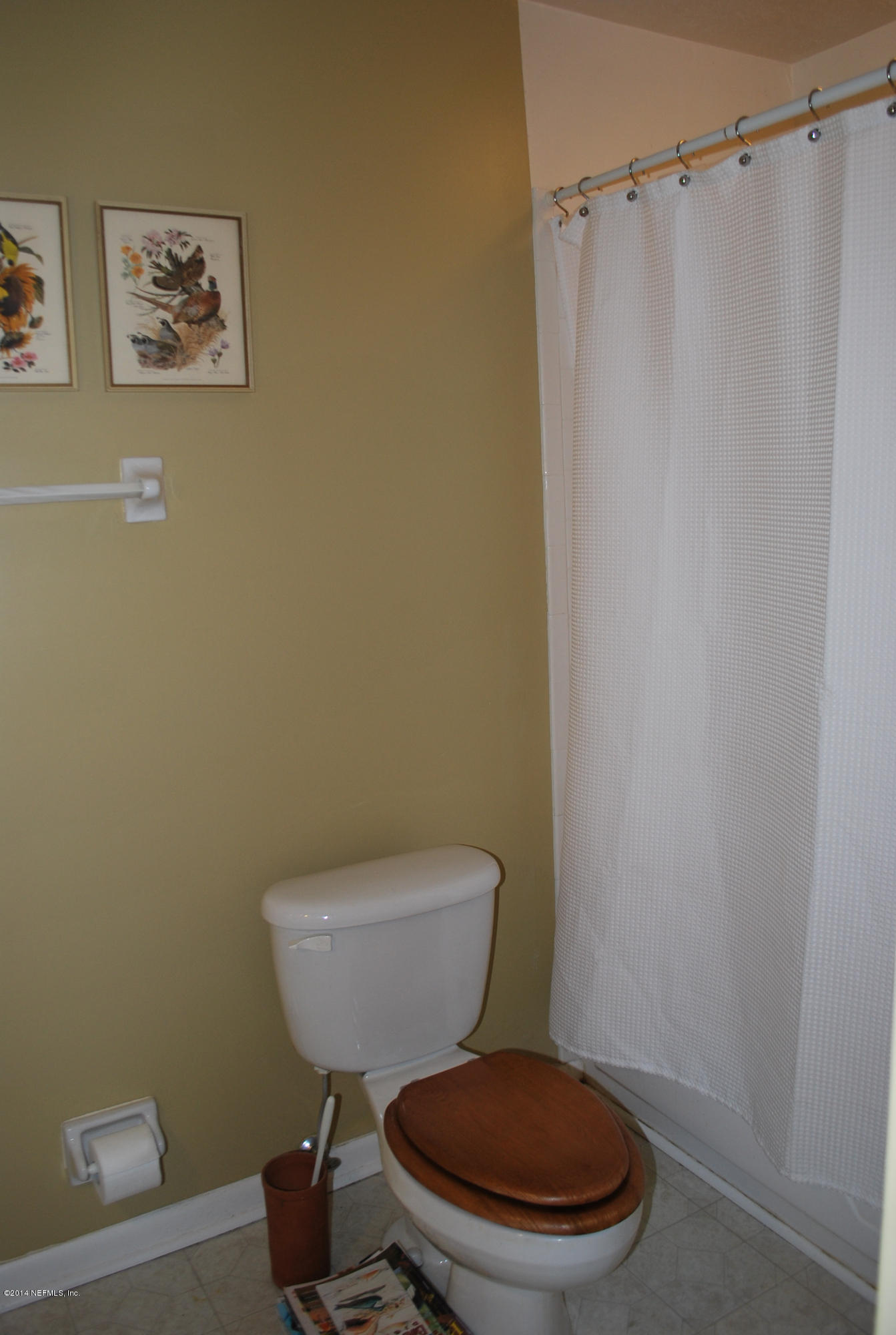 4358 Timuquana Road, Unit 212 Jacksonville, FL 32210 - Photo 13 of 17 Bath