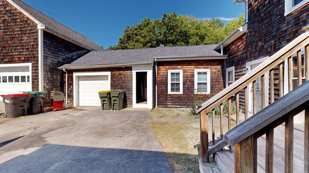 970 North Main Street Raynham, MA 02767 - Photo 10 of 42