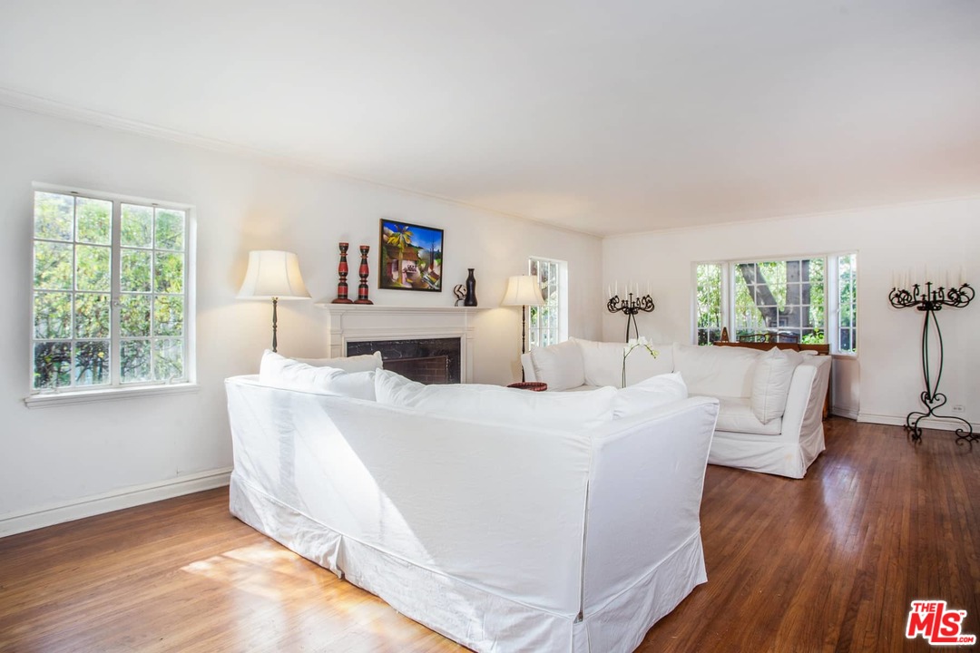 1000 Stone Canyon Road Los Angeles, CA 90077 - Photo 12 of 37