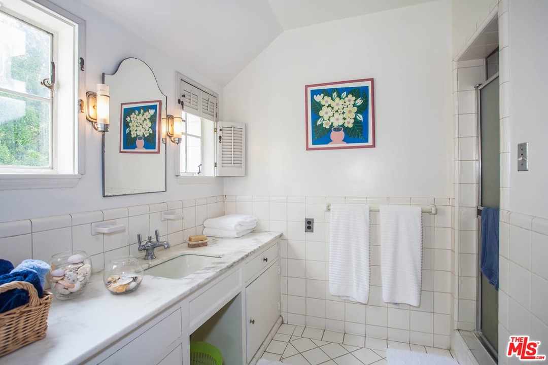 1000 Stone Canyon Road Los Angeles, CA 90077 - Photo 30 of 37