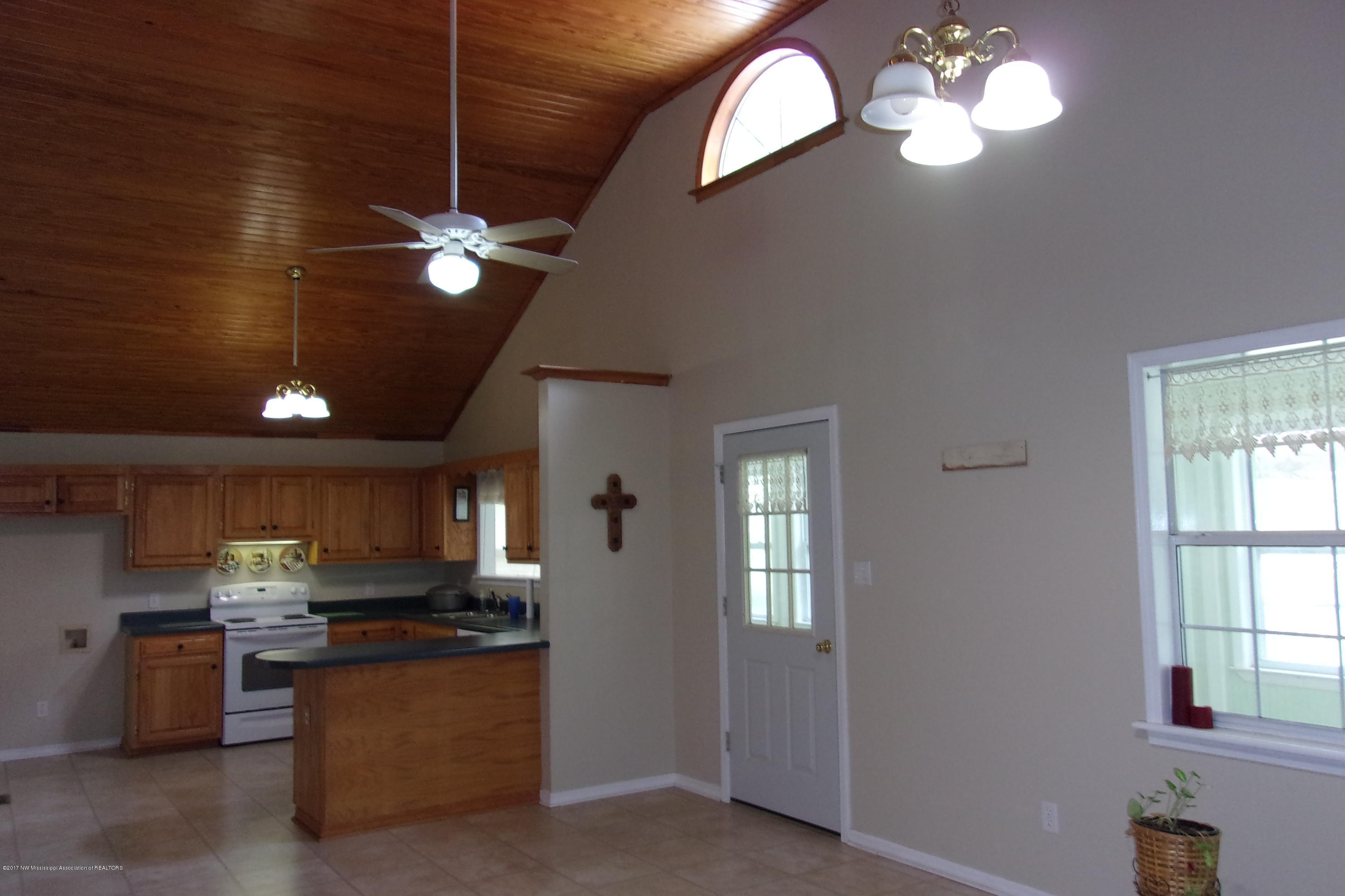 1455 Bethany Road Potts Camp, MS 38659 - Photo 5 of 16 KODAK Digital Still Camera