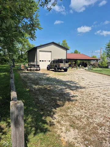 $345,000 | 3301 South 550th Street East, Franklin, IN 46131