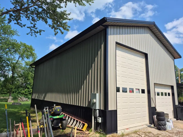 $345,000 | 3301 South 550th Street East, Franklin, IN 46131