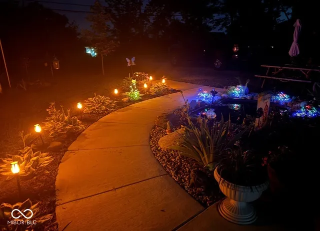 $345,000 | 3301 South 550th Street East, Franklin, IN 46131