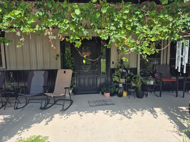 $345,000 | 3301 South 550th Street East, Franklin, IN 46131