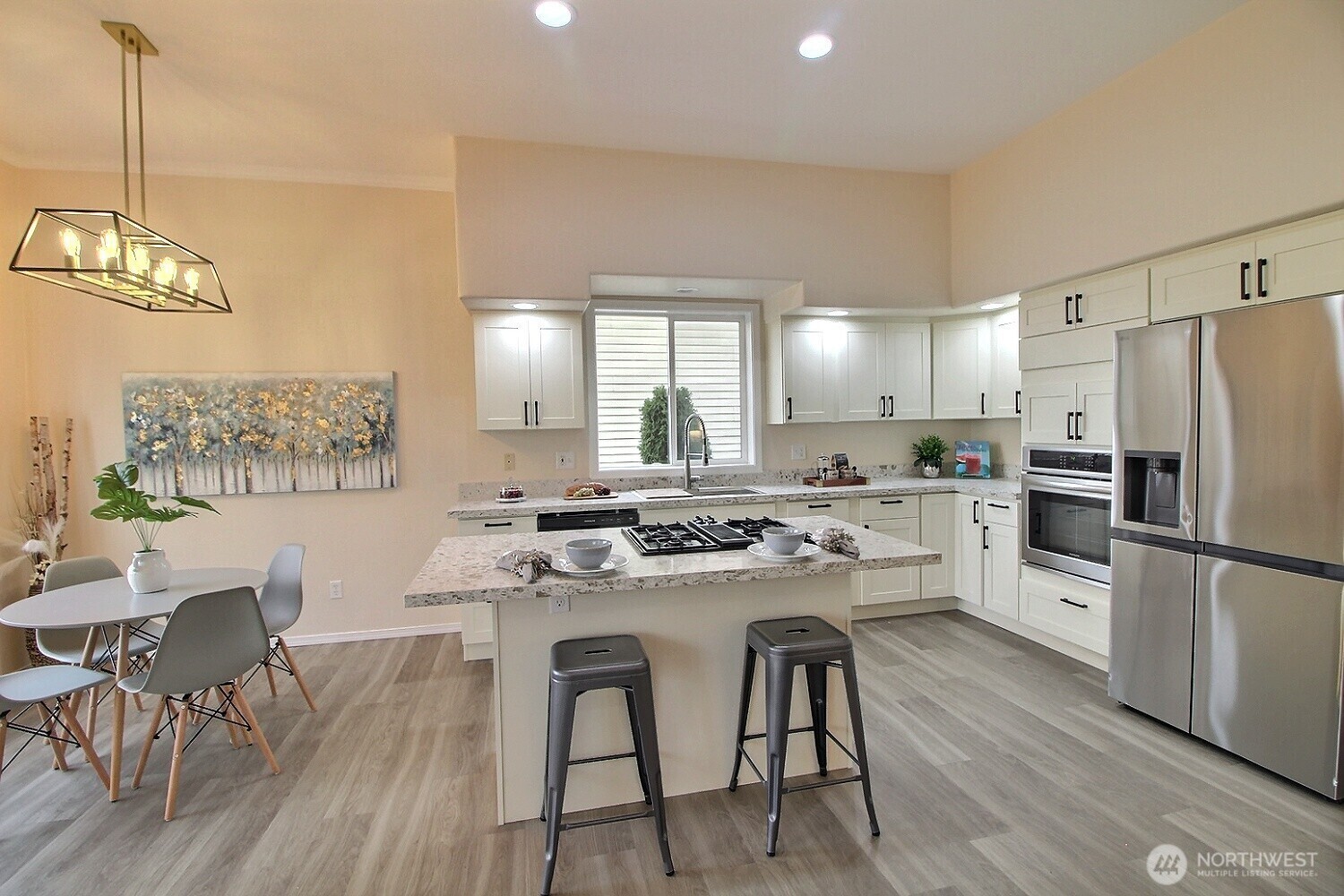 314 South 20th Place Renton, WA 98055 - Photo 5 of 31
