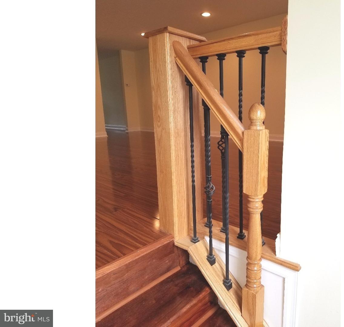 3651 Academy Road Philadelphia, PA 19154 - Photo 5 of 20 Gallery Image 5