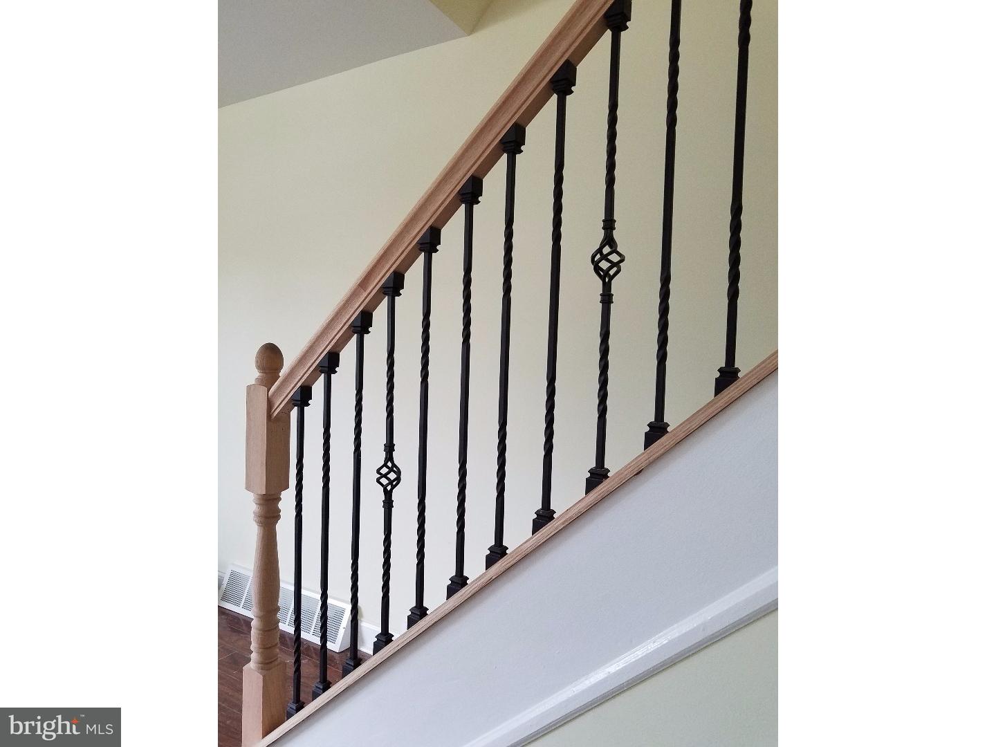 3651 Academy Road Philadelphia, PA 19154 - Photo 6 of 20 Gallery Image 6