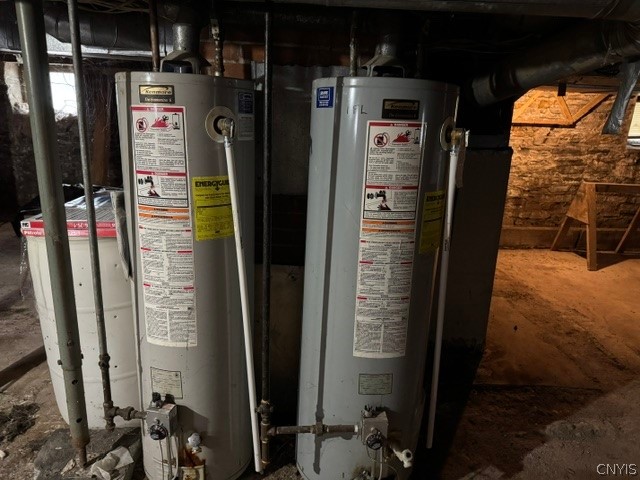 316 Washington Avenue Oneida, NY 13421 - Photo 31 of 34 2 gas hot water heaters