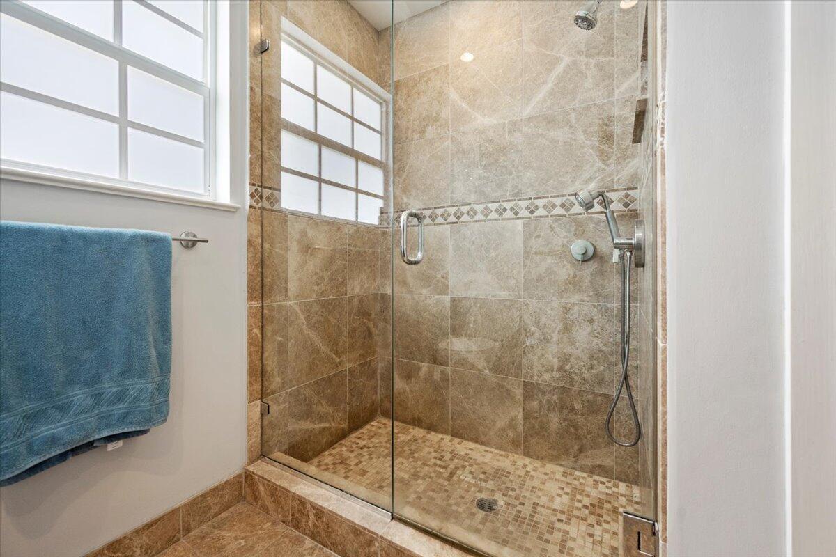 2201 North Lakeside Drive Lake Worth Beach, FL 33460 - Photo 14 of 29 19-DSC_4989