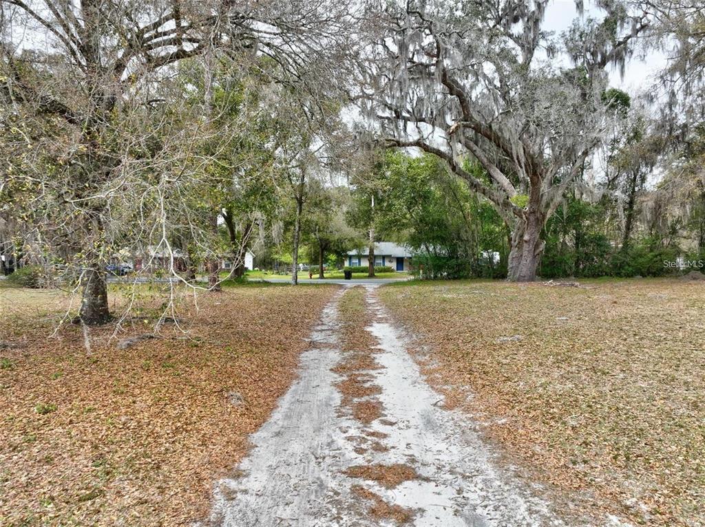 420 North Court Street Bronson, FL 32621 - Photo 2 of 30 Gallery Image 2