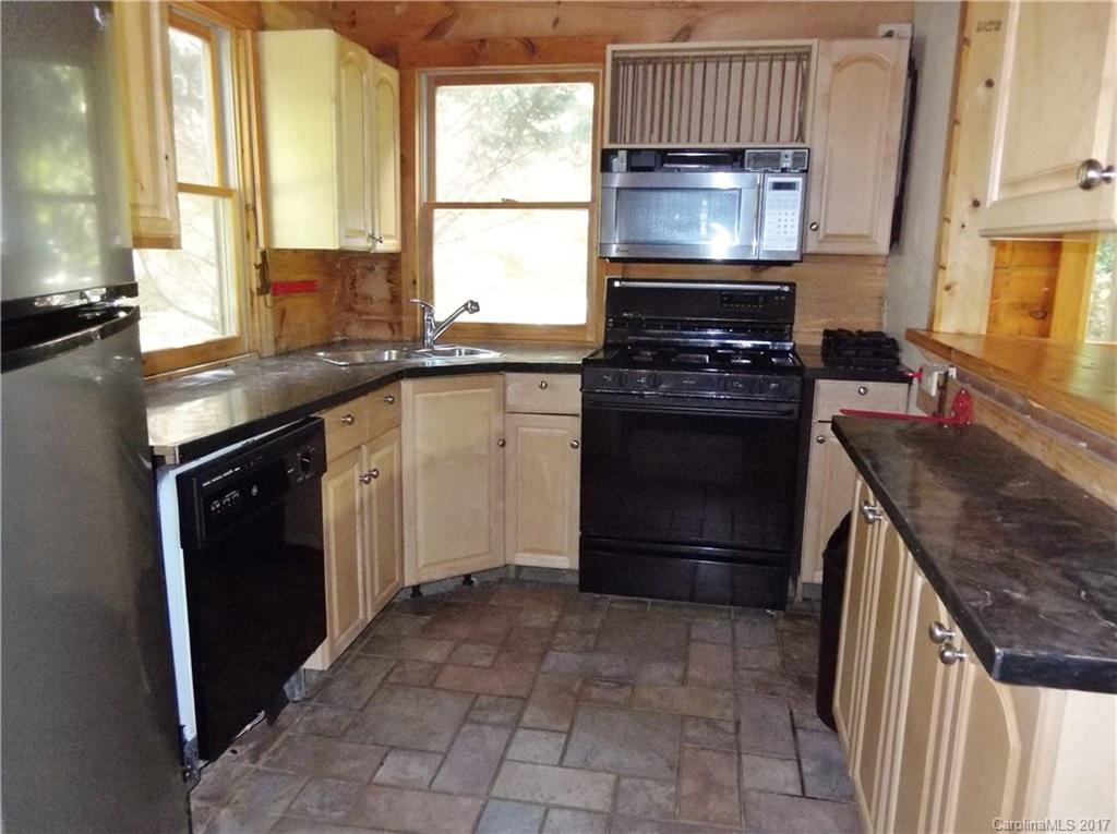 240 Laurel Branch Road Maggie Valley, NC 28751 - Photo 10 of 24
