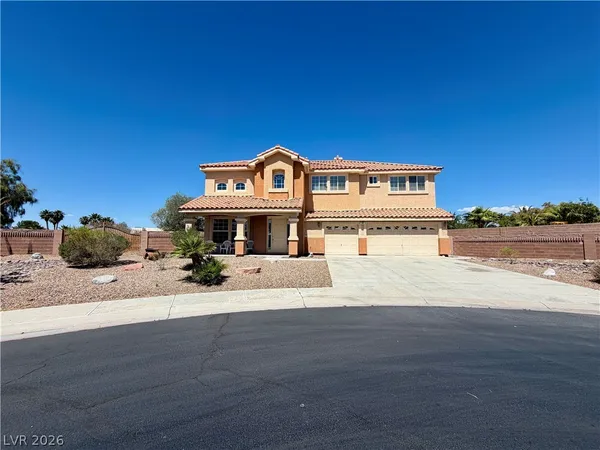 $595,000 | 495 North Greenslopes Court, Las Vegas, NV 89110