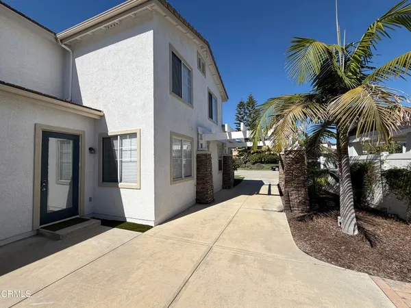 $1,695,000 | 9898 Rhone Street, Ventura, CA 93004