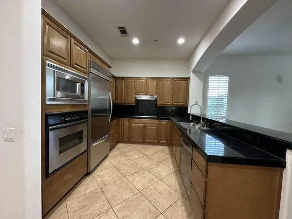 $3,700 | 13 Vista Mirage Way, Rancho Mirage, CA 92270
