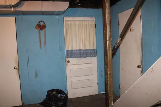 $130,000 | 318 Rockfield Road, Pittsburgh, PA 15243