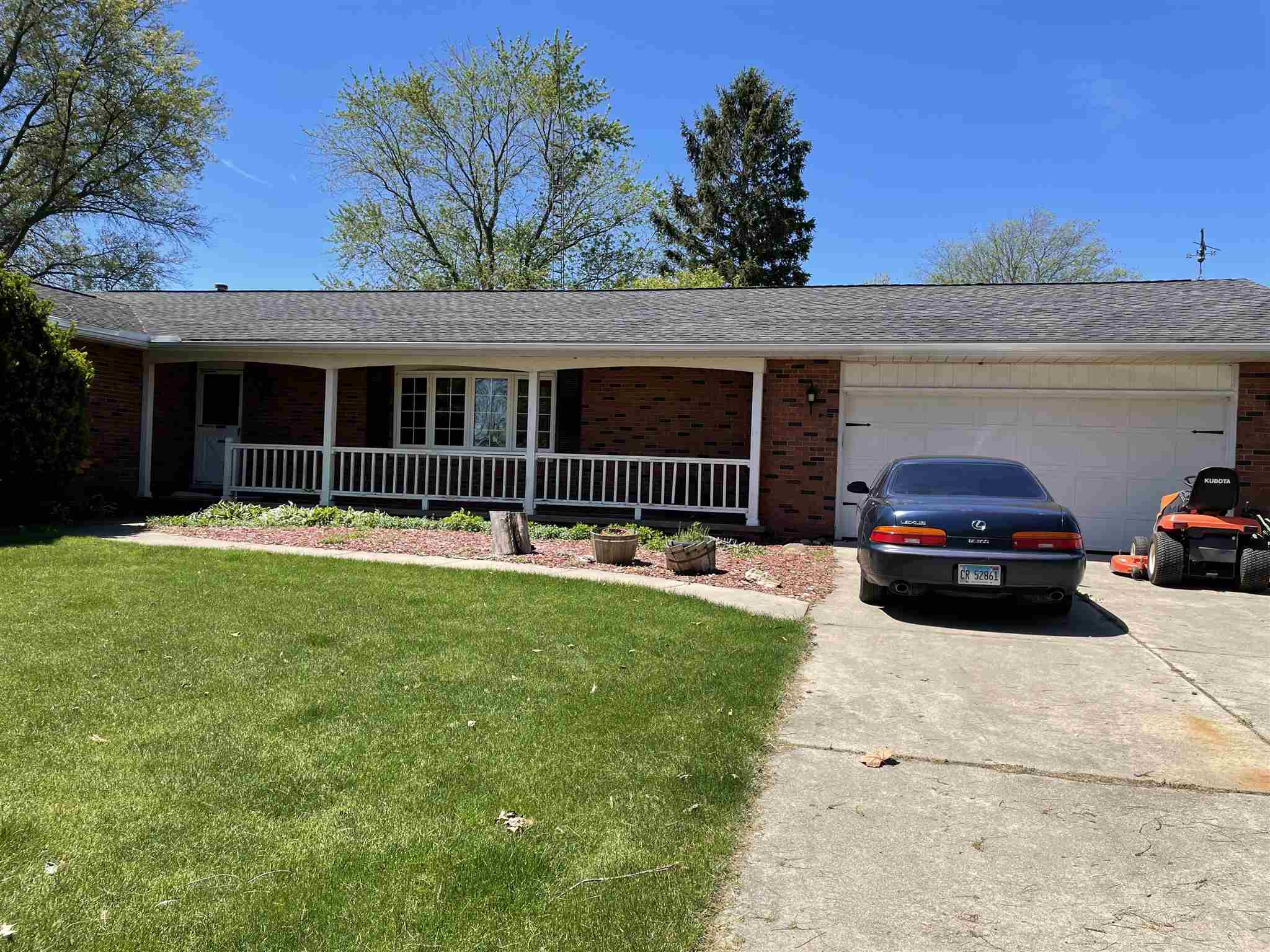 11553 Leinberger Road Athens, IL 62613 - Photo 1 of 22 Gallery Image 1