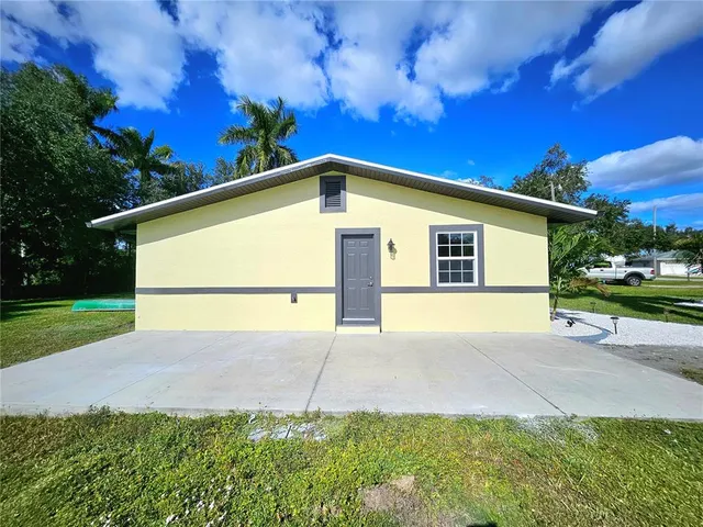 $280,000 | 137 Dow Lane, North Fort Myers, FL 33917