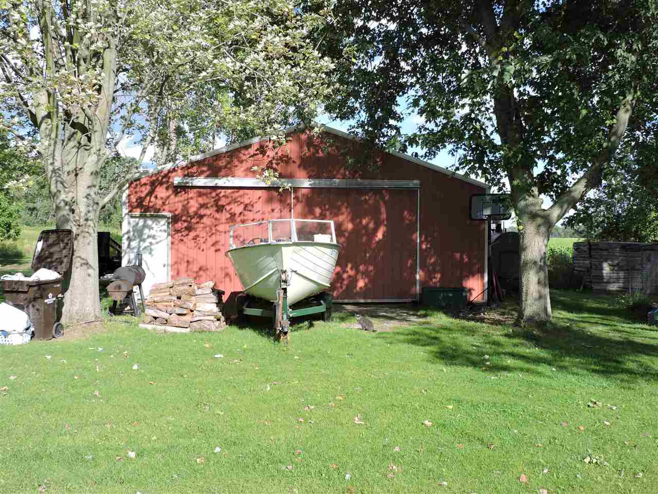 2217 West Anderson Road Linwood, MI 48634 - Photo 2 of 26