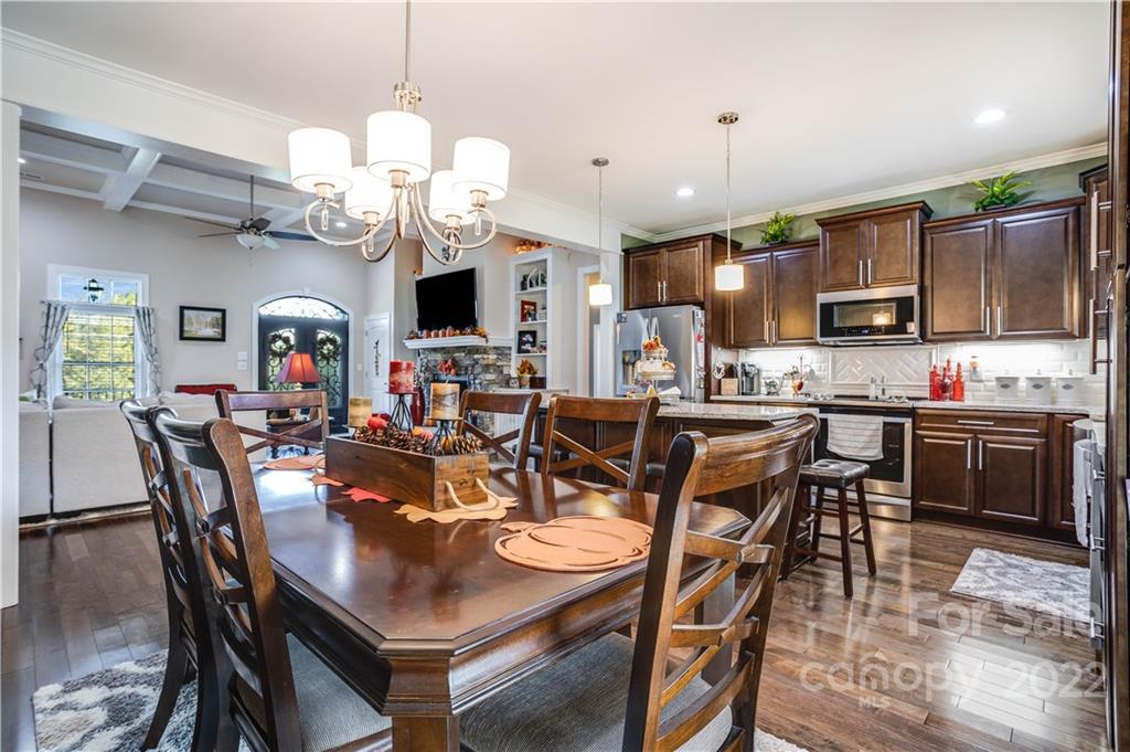 722 Ashebrook Park Road Dallas, NC 28034 - Photo 7 of 36 Gallery Image 7