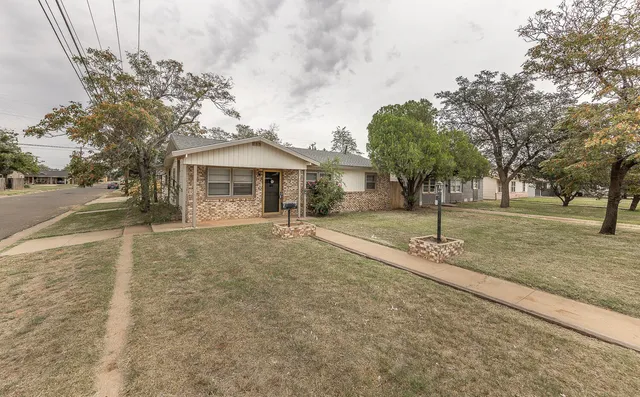$159,900 | 5024 39th Street, Lubbock, TX 79414