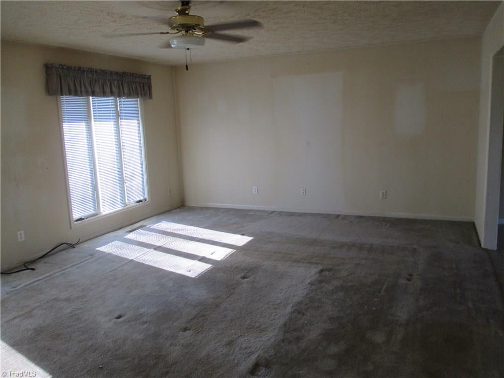 1320 Falcon Road East Bend, NC 27018 - Photo 22 of 30 Gallery Image 22