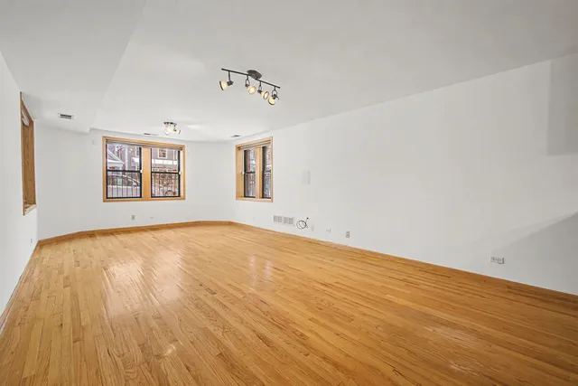 $250,000 | 2947 West Belden Avenue, Unit 1, Chicago, IL 60647