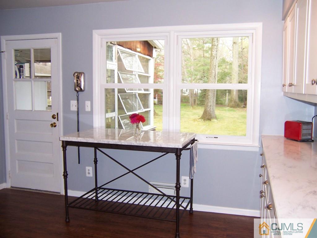 148 Fern Road East Brunswick, NJ 08816 - Photo 8 of 21 Gallery Image 8