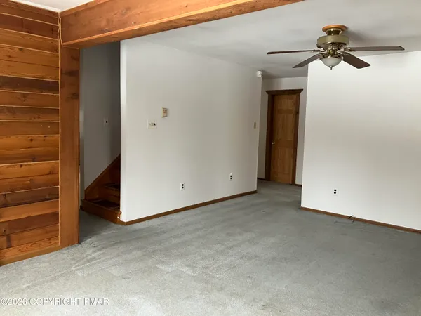 $294,900 | 124 Upper Notch Road, Albrightsville, PA 18210