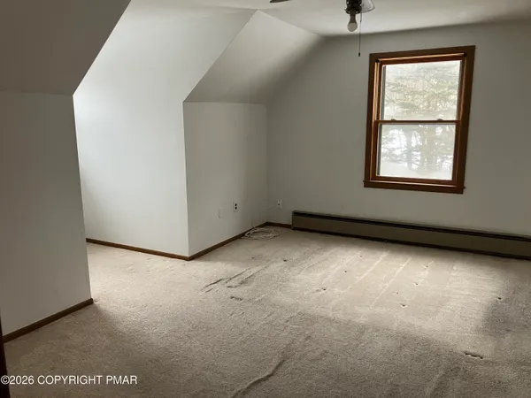 $294,900 | 124 Upper Notch Road, Albrightsville, PA 18210