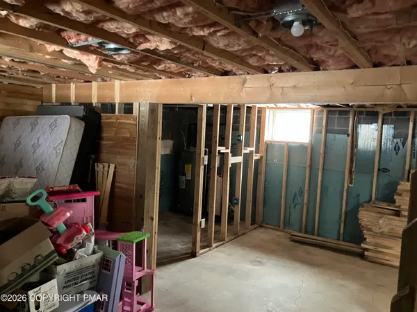 $294,900 | 124 Upper Notch Road, Albrightsville, PA 18210