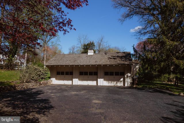 $650,000 | 811 Oakbourne Road, West Chester, PA 19382