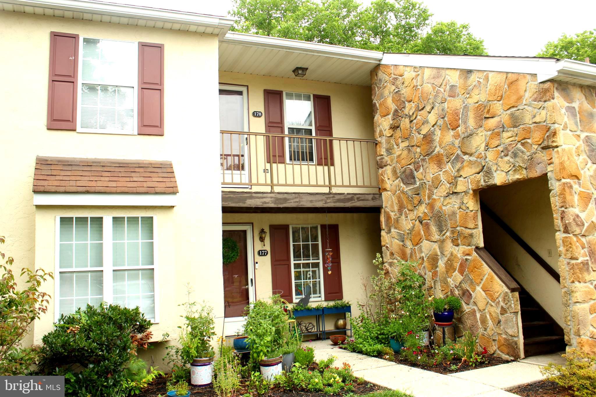 178 Valley Stream Circle, Unit 178H Chesterbrook, PA 19087 - Photo 4 of 25