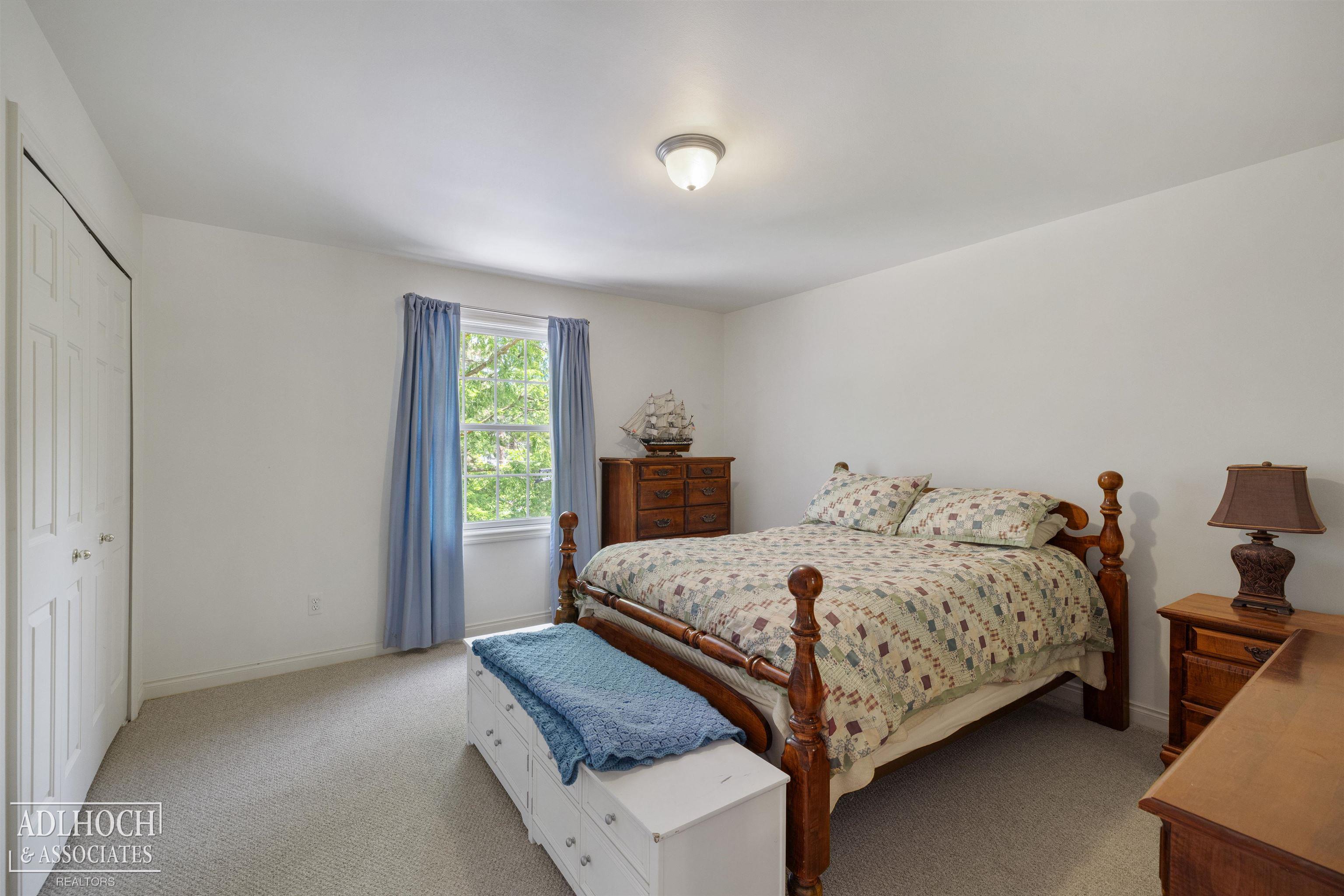758 Middlesex Road Grosse Pointe, MI 48230 - Photo 21 of 41 Gallery Image 21