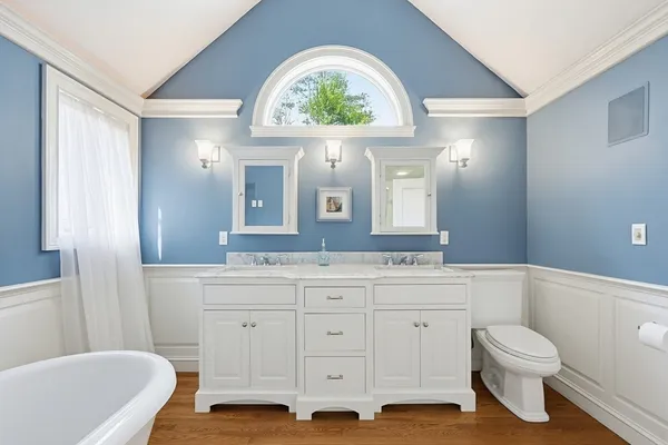 $1,050,000 | 212 West Street, Douglas, MA 01516