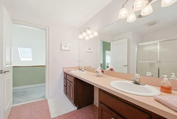 $1,050,000 | 212 West Street, Douglas, MA 01516