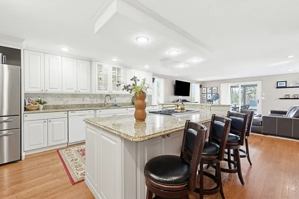 $1,050,000 | 212 West Street, Douglas, MA 01516