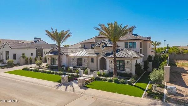 $2,000,000 | 2595 East Blue Sage Road, Unit 101A, Gilbert, AZ 85297