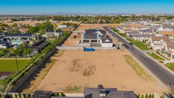 $2,000,000 | 2595 East Blue Sage Road, Unit 101A, Gilbert, AZ 85297