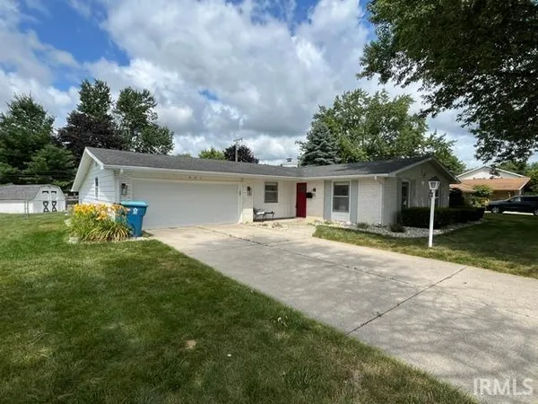 $257,500 | 601 Greenbriar Boulevard, Auburn, IN 46706