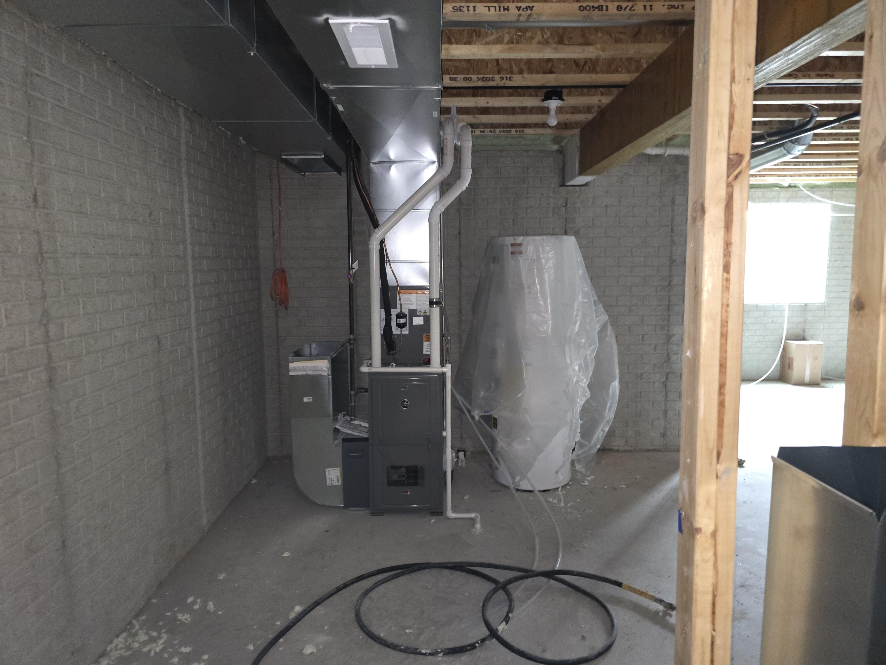 618 Harvest Road Hartford, WI 53027 - Photo 17 of 19 1618 Harvest Ln