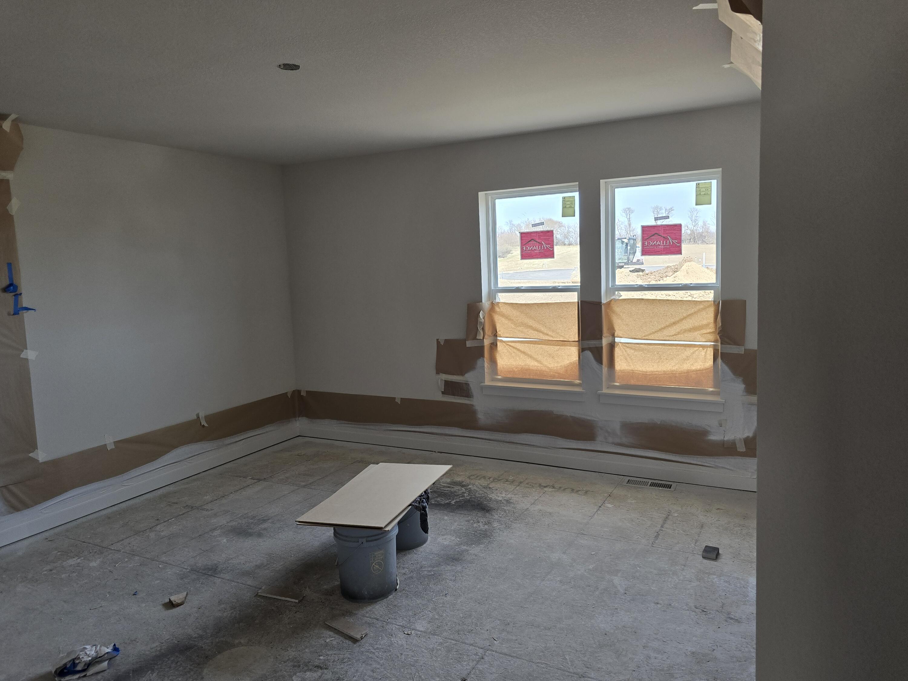 618 Harvest Road Hartford, WI 53027 - Photo 2 of 19 1618 Harvest Ln